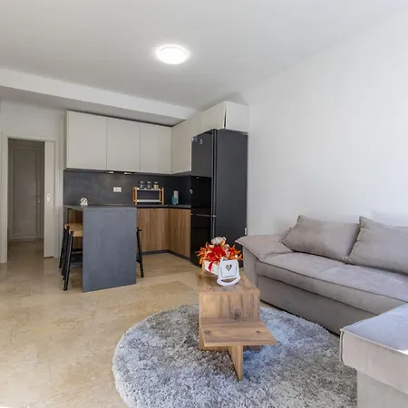 Two-bedroom Viktoria * Porec