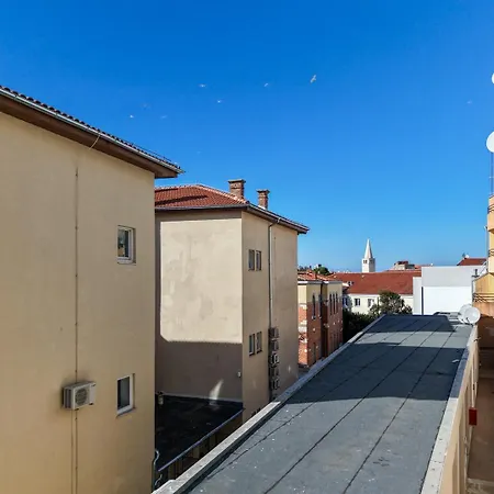 Two-bedroom Viktoria * Porec